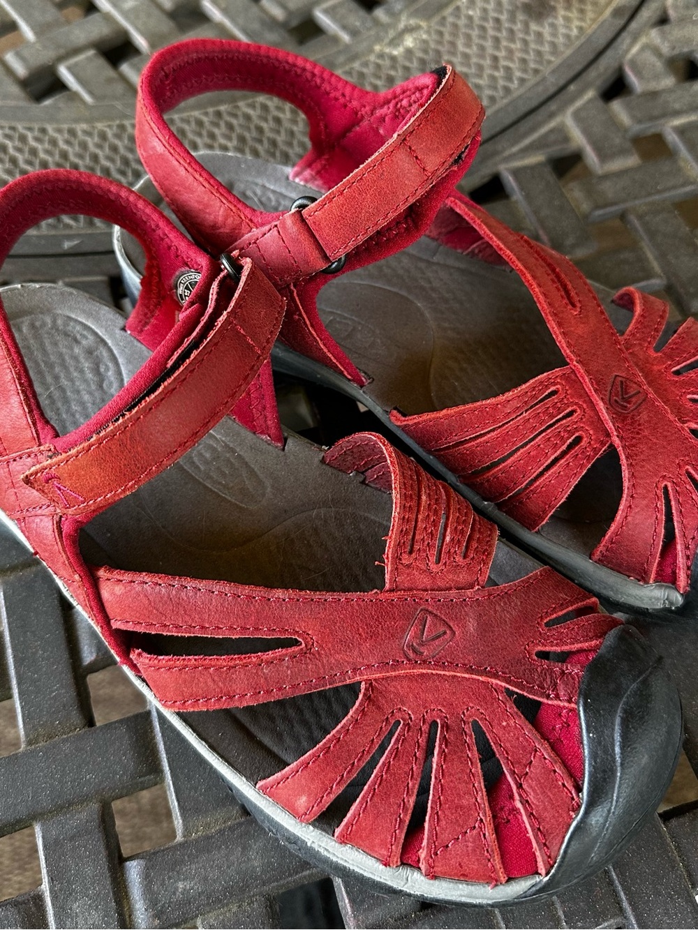 Keen Women’s Rose Comfort Sandals 7 - Picture 3 of 5